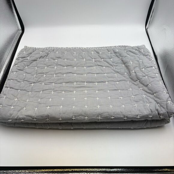 Ballard Designs Pick  Stitch Quilted Sham - Standard - Set Of Two - Picture 1 of 7